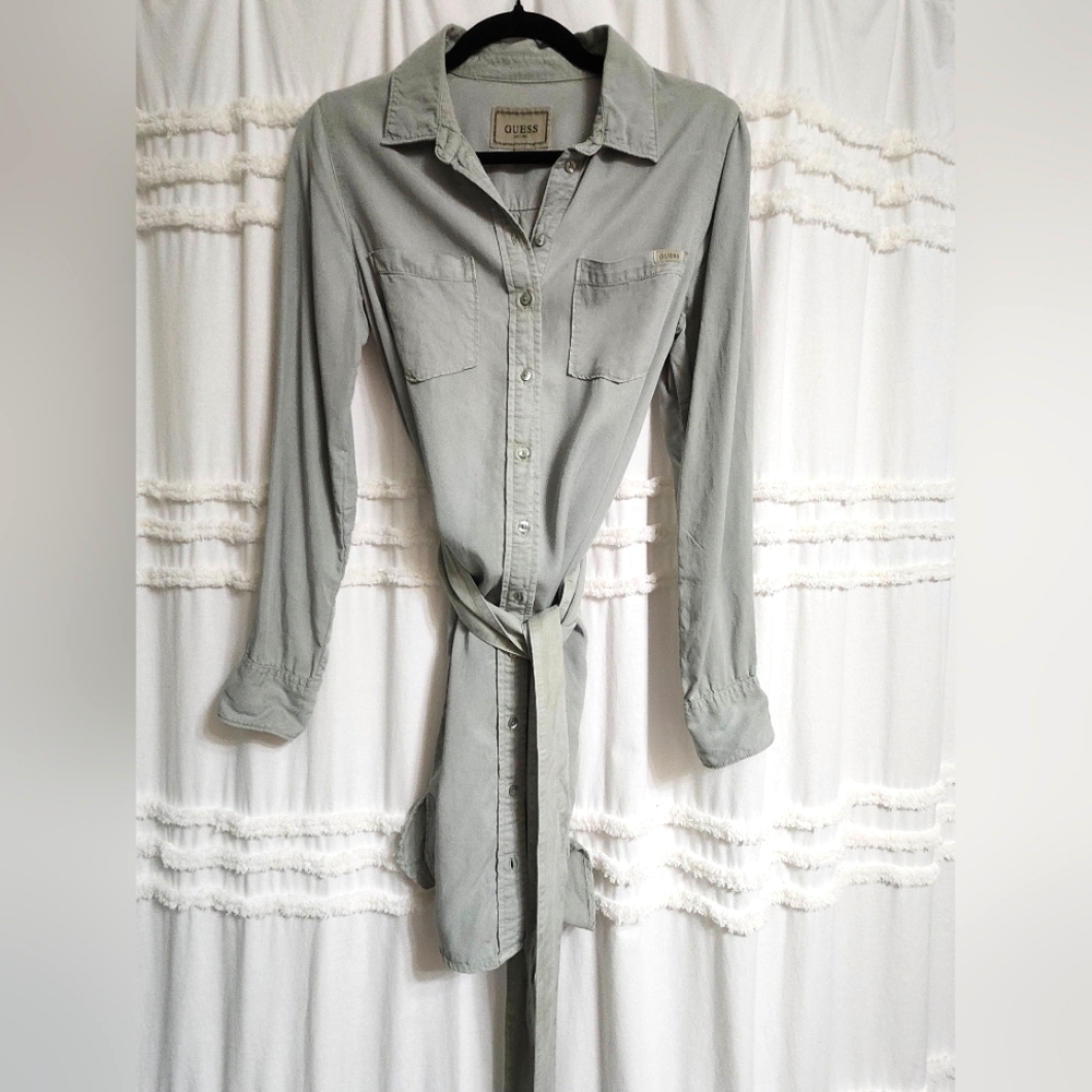 Guess shirt dress with belt. Size small